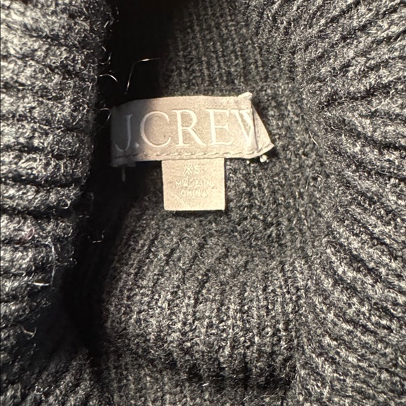 J.Crew Cropped Puff Sleeve Black Turtleneck Sweater size XS in Black - Picture 7 of 9